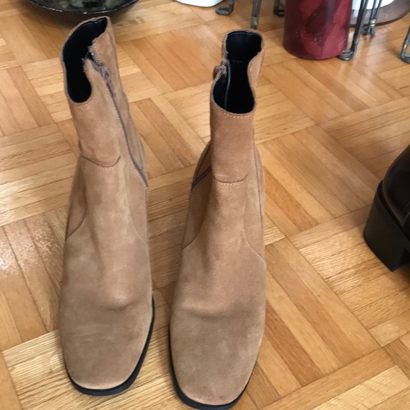 ZARA TRAFALUC SUEDE-LIKE FEEL LEATHER ANKLE BOOTS - Picture 1 of 12